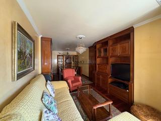 Location Appartement à Zona Fernández Labreda. Se alquila piso próximo al centro se alquila exclusivamente a pr