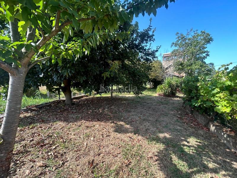 Foto 756e8cd6-ec6e-4cca-85b4-3ff0462de490. Casa chalet de piedra con viñedo, árboles frutales y vistas al mar sanxenxo en la exclusiva zona de casal, a tan solo tres minutos en en Meaño