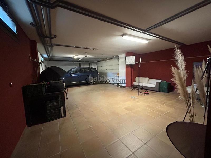 Foto 8233e25b-47d2-4301-b24d-8ce6b9bfa90e. Casa chalet de piedra con viñedo, árboles frutales y vistas al mar sanxenxo en la exclusiva zona de casal, a tan solo tres minutos en en Meaño