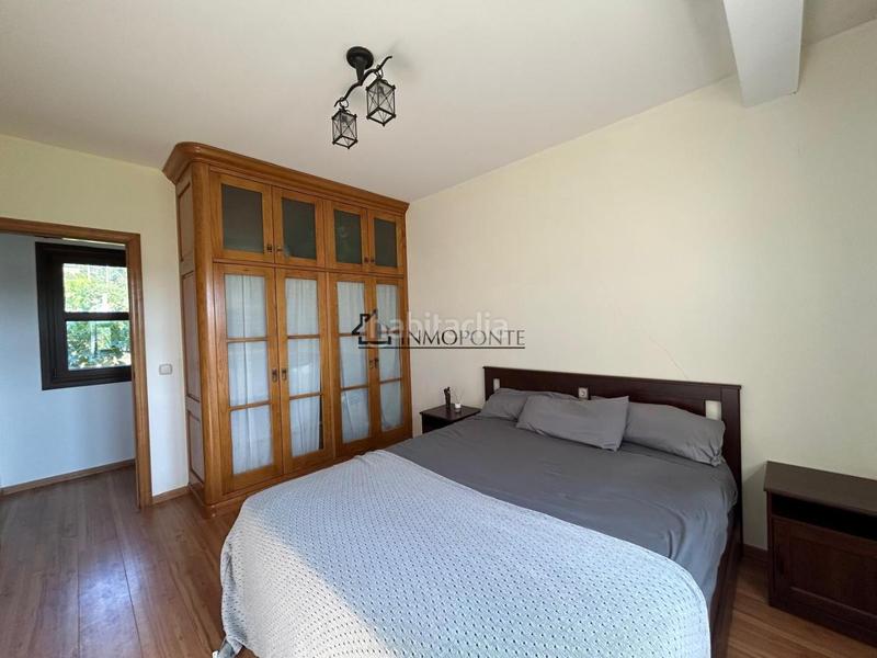 Foto 8292d99d-07ce-4bbc-ab3d-e51a3c3d241d. Casa chalet de piedra con viñedo, árboles frutales y vistas al mar sanxenxo en la exclusiva zona de casal, a tan solo tres minutos en en Meaño