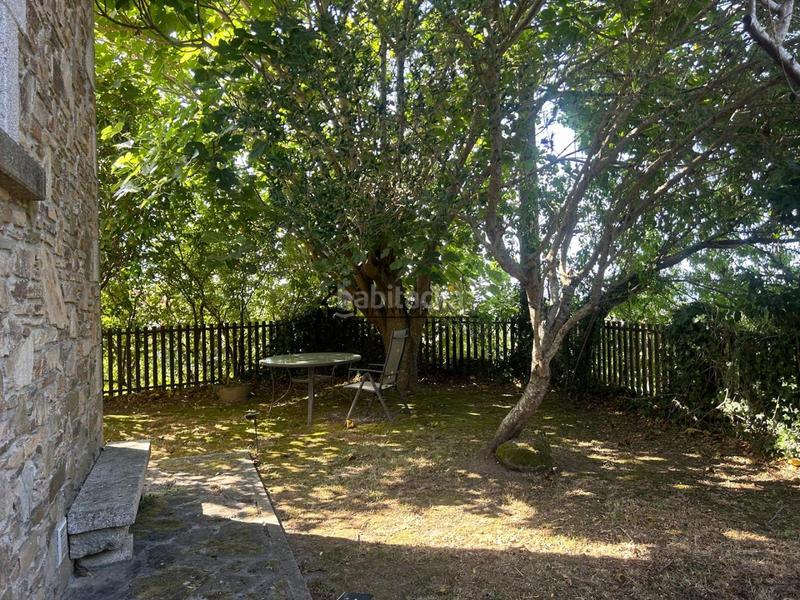 Foto f9adde20-5511-4239-89c0-3b929b20ce07. Casa chalet de piedra con viñedo, árboles frutales y vistas al mar sanxenxo en la exclusiva zona de casal, a tan solo tres minutos en en Meaño
