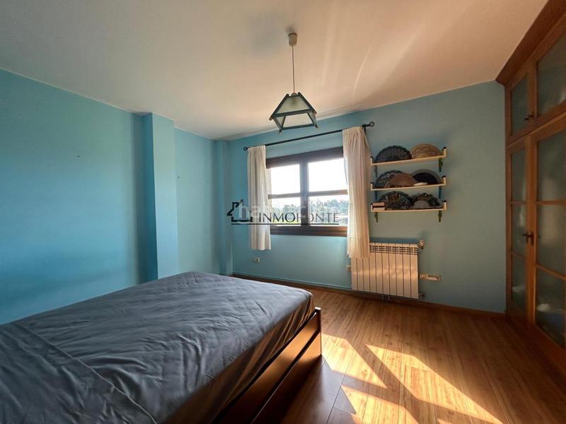 Foto fb9c4d4a-fb25-4a74-be45-47c224d03635. Casa chalet de piedra con viñedo, árboles frutales y vistas al mar sanxenxo en la exclusiva zona de casal, a tan solo tres minutos en en Meaño