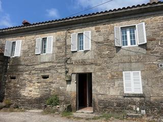 Casa en Forcarei. Se vende casa en rabadeiras forcarei, con una finca de 500 m y u