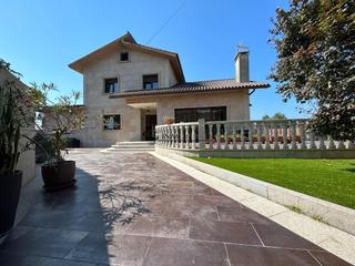Casa a Bamio. Imagina despertar cada mañana con el murmullo del mar y a tan so