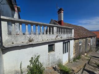 Maison à Poio. Oportunidad única en raxó  casa para restaurar con terreno y vis