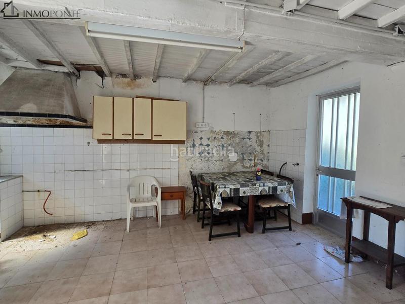 Foto 076b2fff-3b8b-43a5-996e-eddfce0a1686. Casa oportunidad única en raxó casa para restaurar con terreno y vistas al mar. buscas una propiedad con encanto, cerca del mar y con en Poio