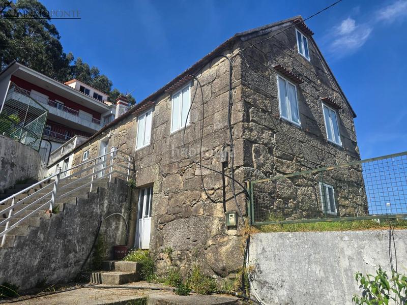 Foto 2fd3907c-2884-43d8-b803-a2d0b5e0d145. Casa oportunidad única en raxó casa para restaurar con terreno y vistas al mar. buscas una propiedad con encanto, cerca del mar y con en Poio