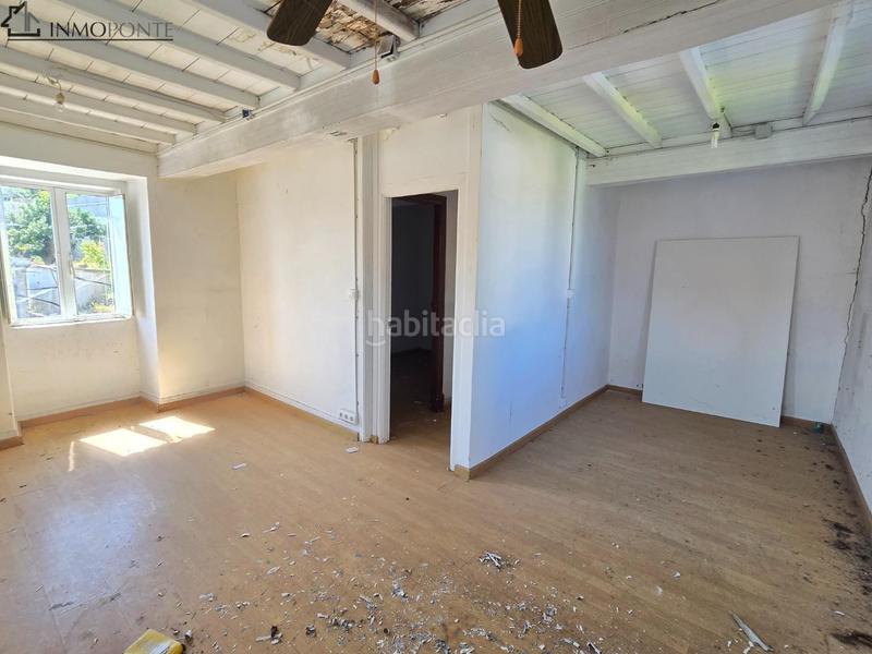 Foto 32bee498-2c3a-4d71-800a-e0a650f82e7c. Casa oportunidad única en raxó casa para restaurar con terreno y vistas al mar. buscas una propiedad con encanto, cerca del mar y con en Poio