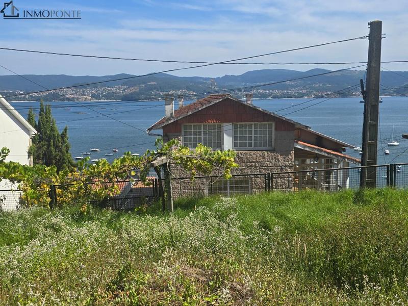 Foto bac40171-0491-419e-85f9-40c29d1c8088. Casa oportunidad única en raxó casa para restaurar con terreno y vistas al mar. buscas una propiedad con encanto, cerca del mar y con en Poio