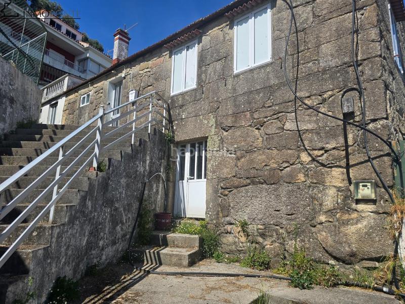 Foto ee66f110-7fae-4b4d-83b5-413045d579e6. Casa oportunidad única en raxó casa para restaurar con terreno y vistas al mar. buscas una propiedad con encanto, cerca del mar y con en Poio