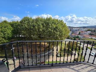 Appartement à Centro - Echegaray. Piso de 217 m con balcones y vistas a la alameda de pontevedra.
