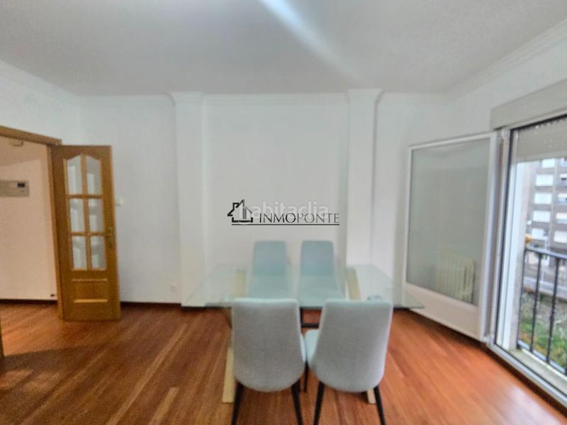 Foto 28c07c57-3a7a-44cc-bdf2-a9f0554d34c4. Rent flat in Zona Fernández Labreda Pontevedra