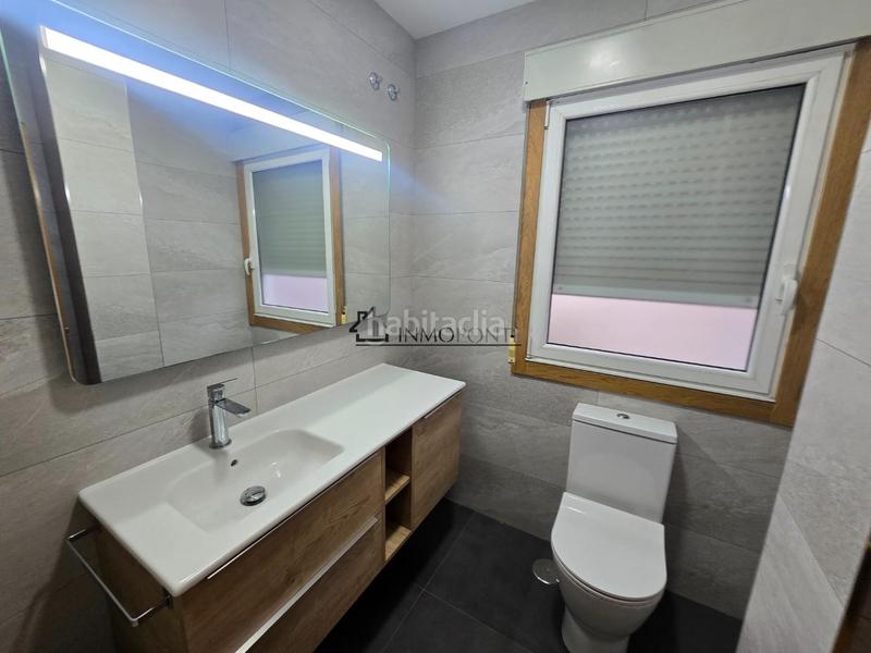 Foto b5e07984-f3c9-4197-ba64-a946b88927fb. Rent flat in Zona Fernández Labreda Pontevedra