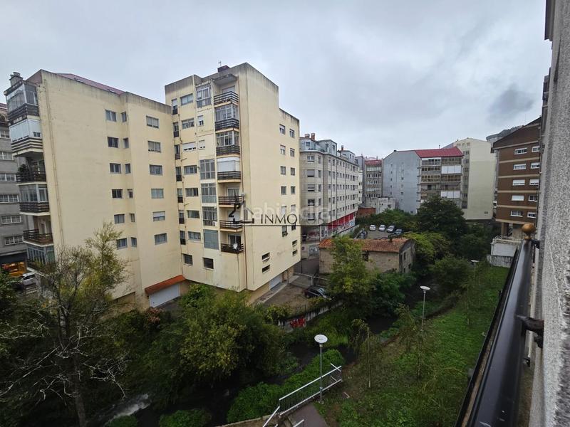 Foto d94c2a3b-38d0-49b1-8f1b-45a628302075. Rent flat in Zona Fernández Labreda Pontevedra