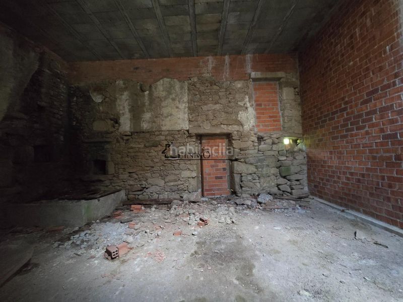 Foto a4dbaeb8-3a83-4015-8f94-7c93a66efc19. Casa a Estrada (A)