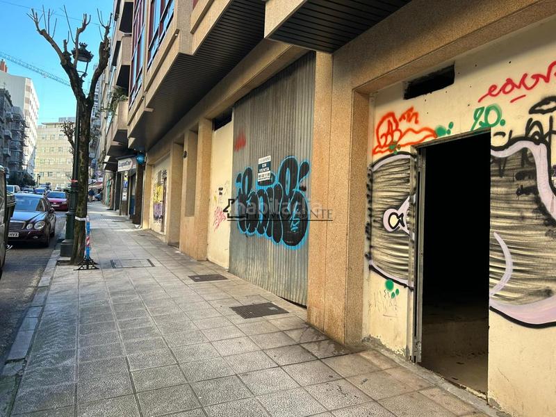 Foto 0ad396f4-aa4a-4b24-9b53-54c3888c2105. Local comercial  en cbolivia, . pontevedra. local comercial con una situación inmejorable, en pleno casco urbano , con en Vigo