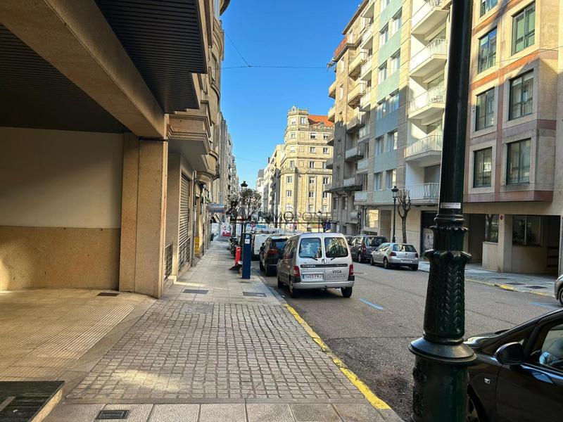 Foto 17c6cc85-429e-4f81-a320-bc98a919bd23. Local comercial  en cbolivia, . pontevedra. local comercial con una situación inmejorable, en pleno casco urbano , con en Vigo