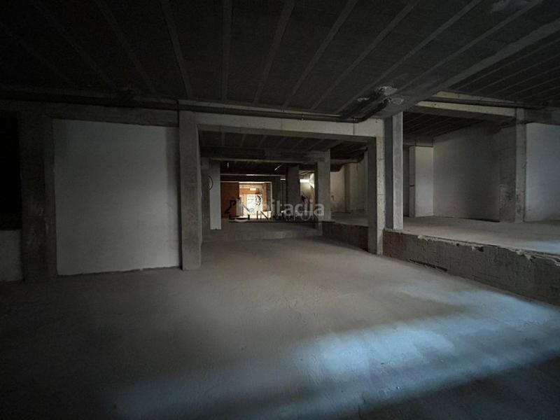 Foto b01ce0de-de0a-4fb2-b334-9545092c574e. Local comercial  en cbolivia, . pontevedra. local comercial con una situación inmejorable, en pleno casco urbano , con en Vigo