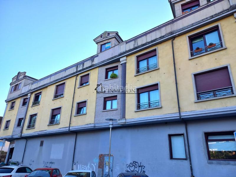 Foto c078d0f0-a731-4d67-a7de-a8c07cdbef8f. Pis a rosalía de castro 61 a Zona Fernández Labreda Pontevedra