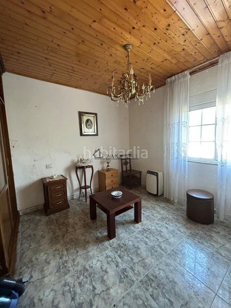 Foto 01642f98-10bc-40d6-8947-22956178e171. Casa amb calefacció aparcament a Cuntis