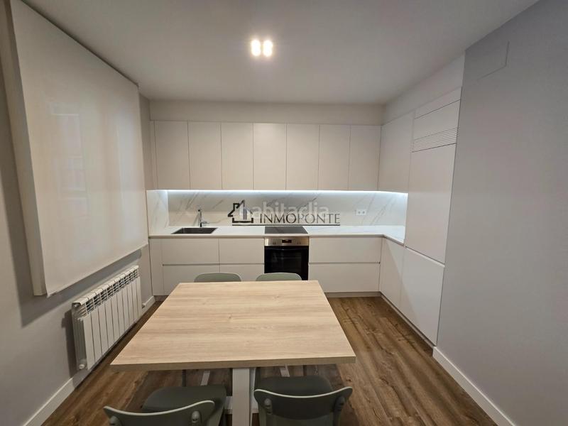 Foto 9ab0d9ab-876f-4f6a-ad82-f1c770111454. Location appartement dans Zona de Plaza de Barcelos Pontevedra