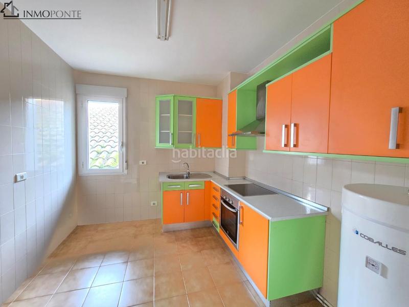 Foto 3f1e5b31-aa86-4306-ae03-be51d0f0e395. Location appartement dans Zona Fernández Labreda Pontevedra