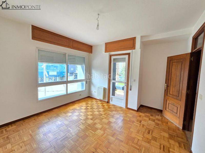 Foto b5033aff-0282-4836-8d94-350f7b2d8e1e. Location appartement dans Zona Fernández Labreda Pontevedra