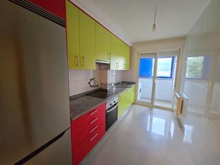 Pis a Soutomaior. Se vende piso de 2 habitaciones con garaje y trastero en arcade.