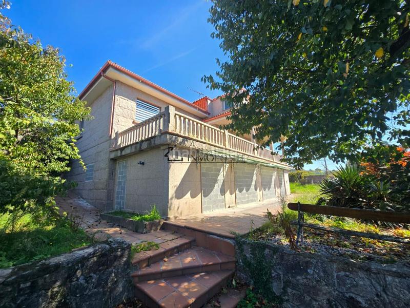 Foto 644681f0-9f9c-49e7-8146-c6c329e958b6. Maison dans Zona Fernández Labreda Pontevedra