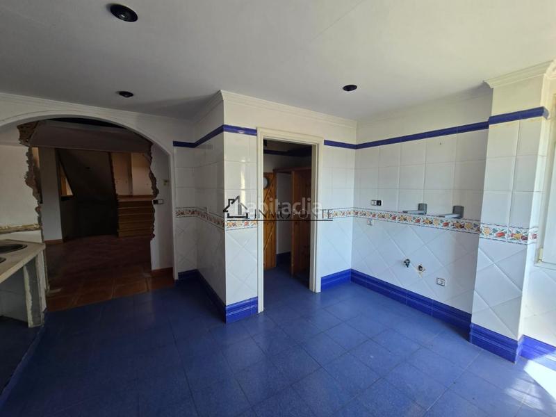 Foto ce84b0f1-3e49-4f84-af35-96aee9b11e97. Maison dans Zona Fernández Labreda Pontevedra