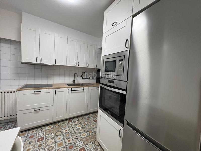 Foto b8c5a40b-15bc-4ffb-a883-0271d35a94b3. Piso  en venta en el centro . en el centro con todos los servicios a pie de la calle, se encuentra este en Pontevedra