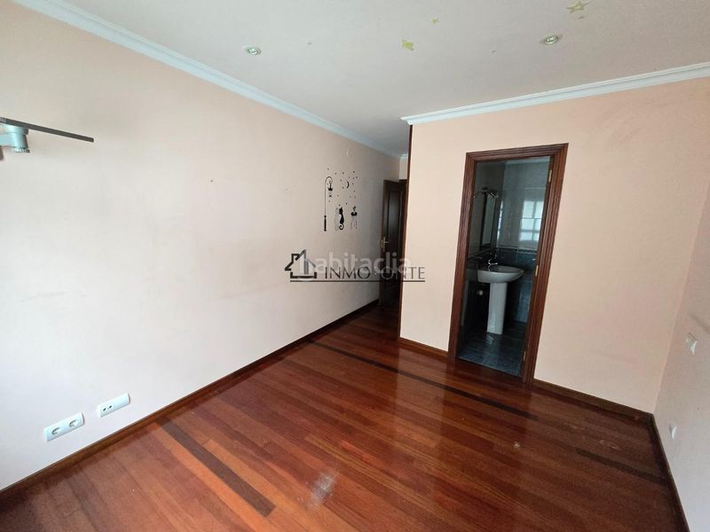 Foto 0d2254d7-c978-4f7b-ab0d-c3b2344fad56. Pis a Marín