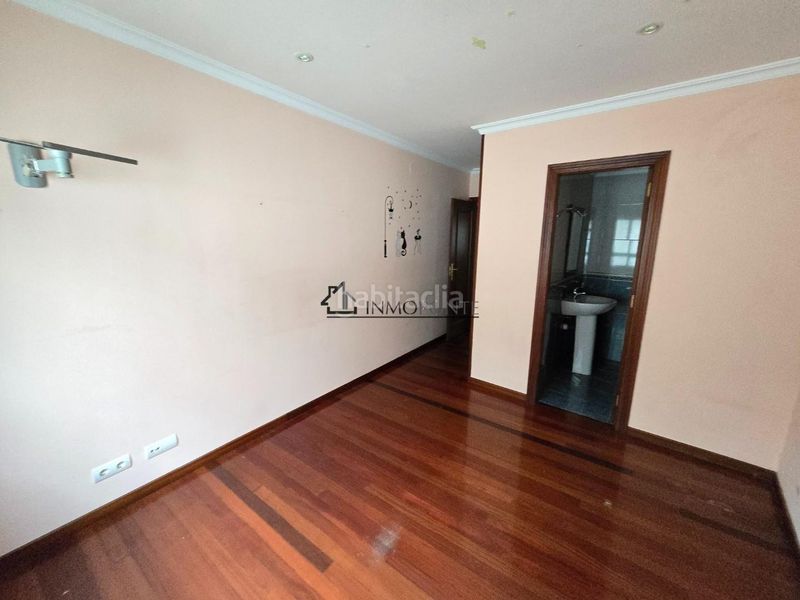 Foto 8f2778e5-d0da-4aba-9490-f46c8bcbf08a. Pis a Marín