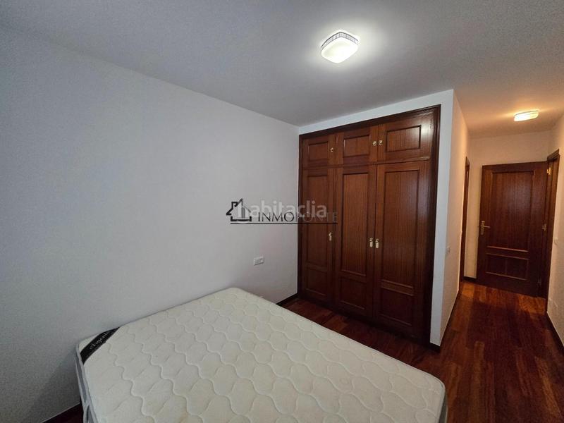 Foto 4d79d008-f33e-4691-94a2-62b51bf7f674. Lloguer pis a Centro - Echegaray Pontevedra