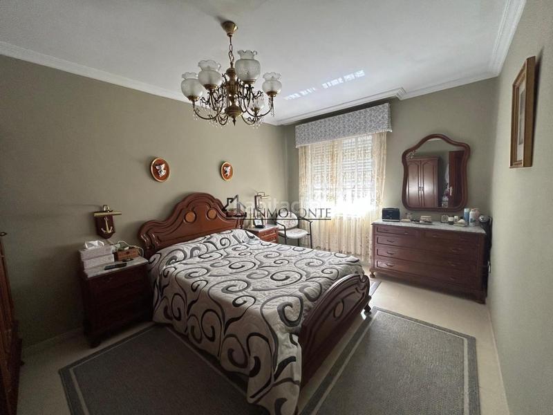 Foto 038e39b2-2c72-4101-8e16-cdc92c4a417d. Casa a Zona Fernández Labreda Pontevedra