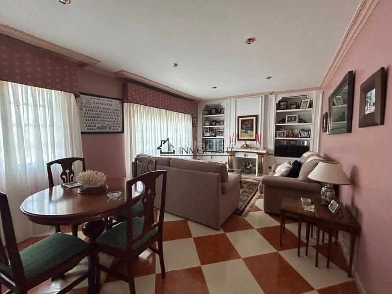 Foto 0fec000d-a597-4585-b08a-ed414d65e5de. Casa a Zona Fernández Labreda Pontevedra