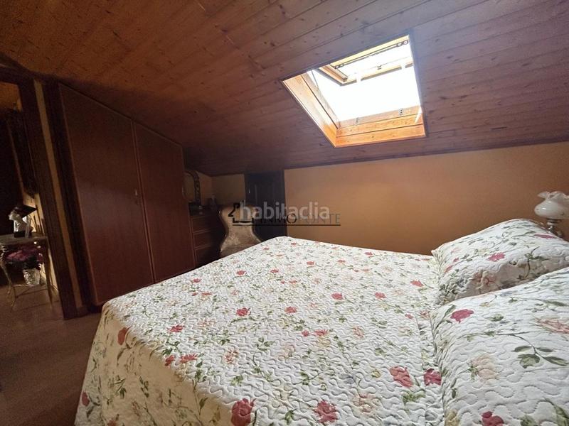 Foto 64e5bc1b-2bd7-4133-b595-b68bb8667731. Casa a Zona Fernández Labreda Pontevedra