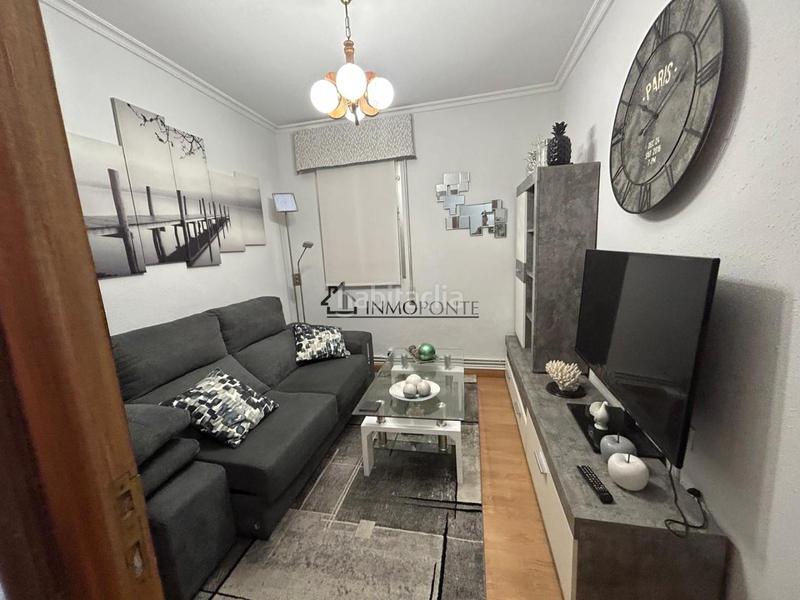 Foto bc898597-5180-401c-8ccb-663289109e91. Casa a Zona Fernández Labreda Pontevedra