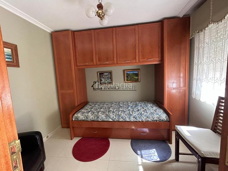 Foto dee830bf-dd73-4e8d-b7e1-47297fe2e296. Casa a Zona Fernández Labreda Pontevedra