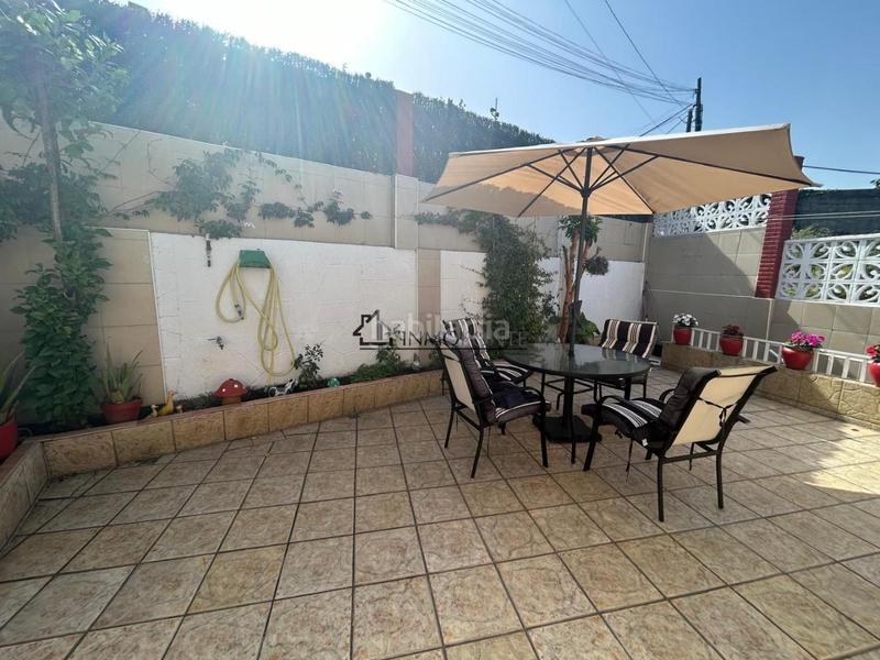 Foto e8e466e4-c15d-4b34-99f0-9210bb7a767d. Casa a Zona Fernández Labreda Pontevedra