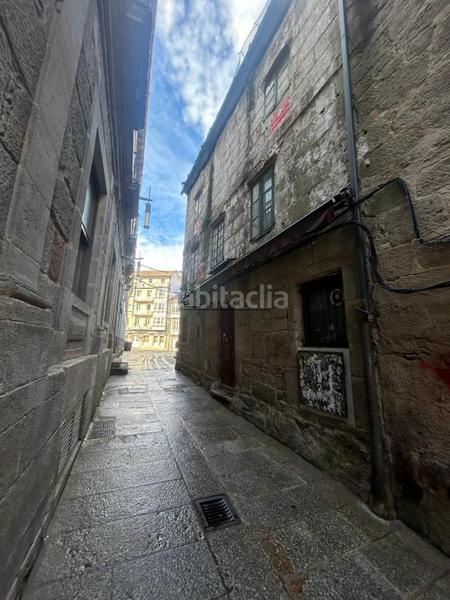 Foto fd9b2d18-f14e-4932-8ff4-92030d0855fd. Casa aparellada a Centro - Echegaray Pontevedra