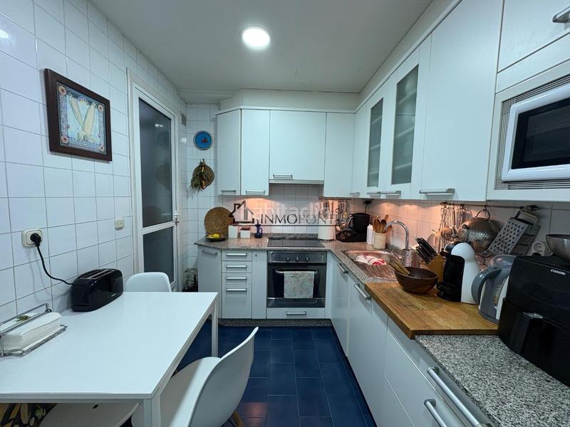 Foto 89c6c450-44ec-437f-ba27-6dc5f9e9cdb1. Pis a Zona de Plaza de Barcelos Pontevedra