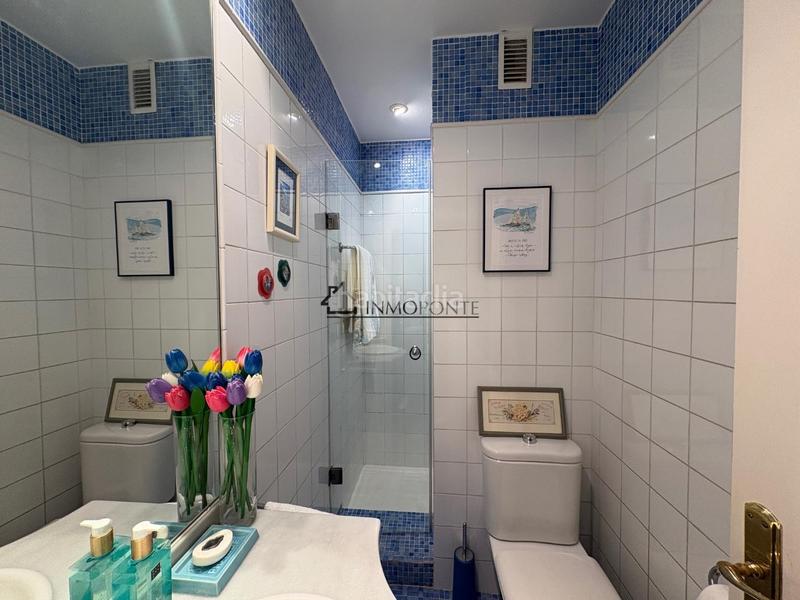 Foto bc984688-680a-4f17-a310-f1d5f34cee94. Pis a Zona de Plaza de Barcelos Pontevedra