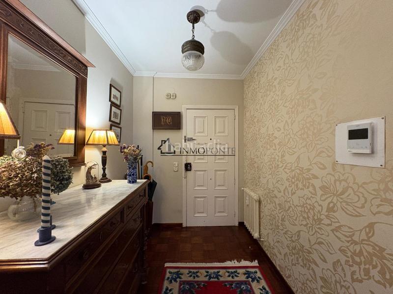 Foto c414081d-d74e-4496-8f8f-c346b9060f87. Pis a Zona de Plaza de Barcelos Pontevedra