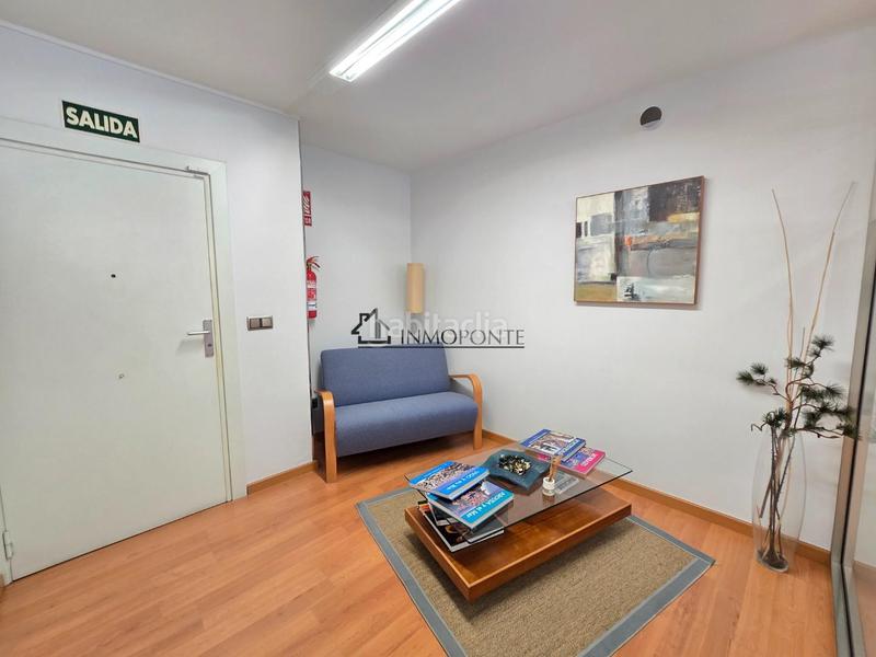 Foto 4b4b06bb-d2f1-466a-bf77-7db2dba5c577. Location bureau dans Centro - Echegaray Pontevedra