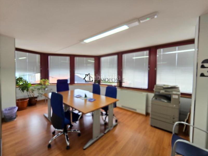 Foto d3848cc4-b9a8-4d90-ae20-bd03ecb08eca. Location bureau dans Centro - Echegaray Pontevedra