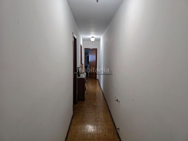 Foto ad657779-79c9-4a23-b073-ecb7bf90b143. Pis amb calefacció aparcament a Zona de Plaza de Barcelos Pontevedra