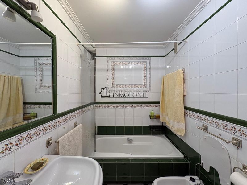 Foto adbac282-c6ab-4caa-b2ab-c9486f118b5e. Pis amb calefacció aparcament a Zona Fernández Labreda Pontevedra