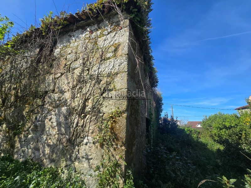 Foto 3db9fb86-b6b8-4f42-8586-f7b62bfc7708. Casa a Zona Fernández Labreda Pontevedra