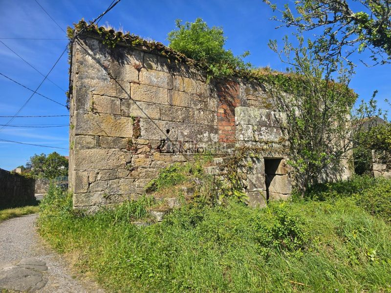 Foto 479b0af7-a68c-4eb8-87e9-3e90c144315a. Casa a Zona Fernández Labreda Pontevedra
